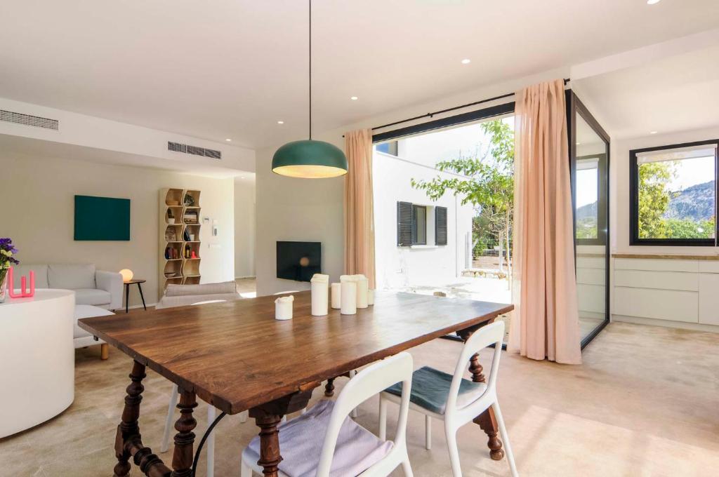 הוילה פוינסה Hort Petit De Ternelles Underfloor Heating מראה חיצוני תמונה