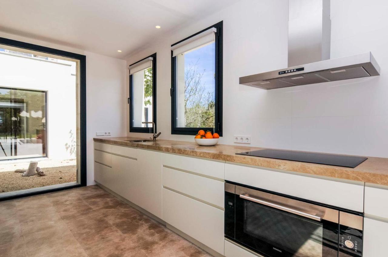 הוילה פוינסה Hort Petit De Ternelles Underfloor Heating מראה חיצוני תמונה